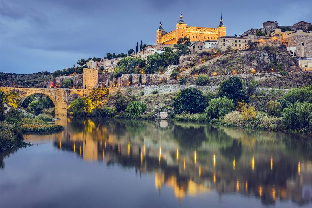 toledo spain town skyline on the tagus river 2026 04 13 23 35 20 utc